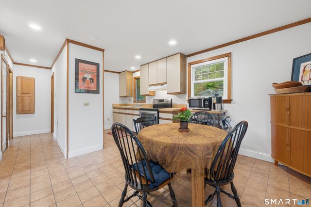 47 Jones Road, Naugatuck, CT 06770