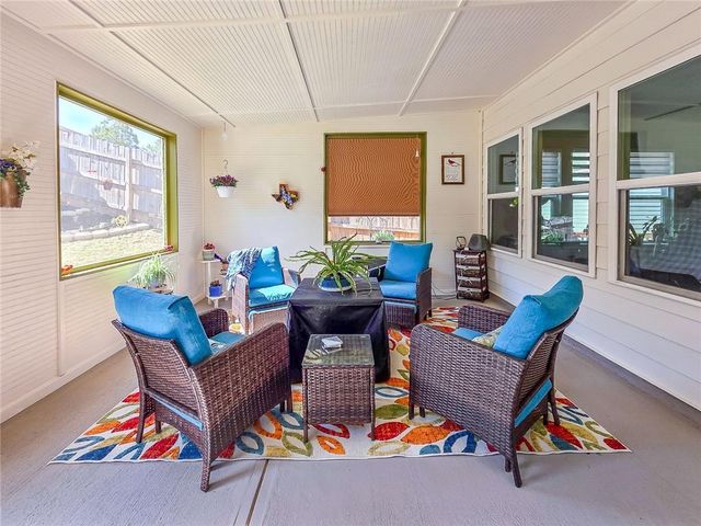 295 Crestbrook Lane, Dallas, GA 30157