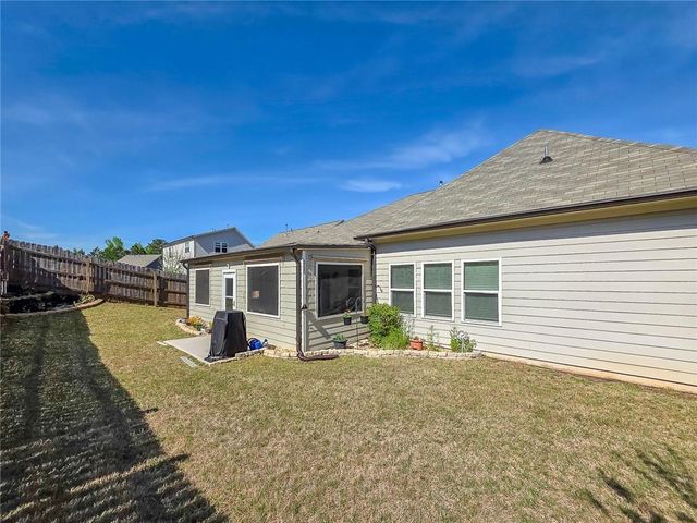 295 Crestbrook Lane, Dallas, GA 30157