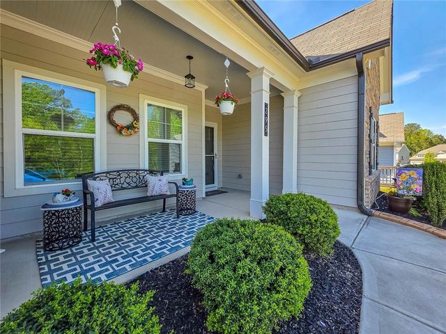 295 Crestbrook Lane, Dallas, GA 30157