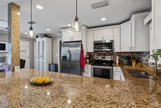 1215 LE BRUN Drive, Jacksonville, FL 32205