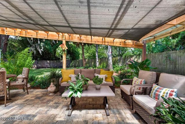 1215 LE BRUN Drive, Jacksonville, FL 32205