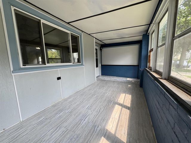 711 Veto Street, Grand Rapids, MI 49504