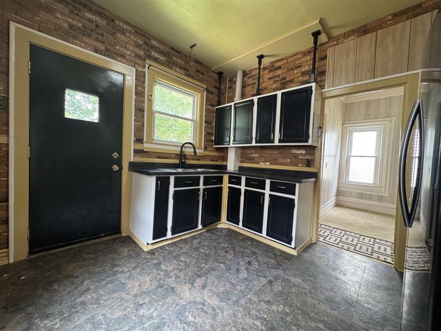 711 Veto Street, Grand Rapids, MI 49504