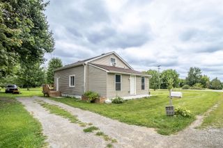 12525 Irish Road, Otisville, MI 48463