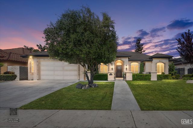 11204 Chiswick Court, Bakersfield, CA 93311