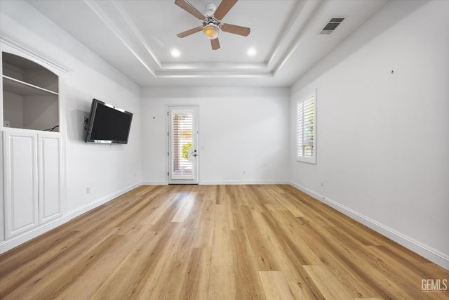 11204 Chiswick Court, Bakersfield, CA 93311