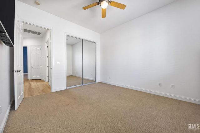 11204 Chiswick Court, Bakersfield, CA 93311