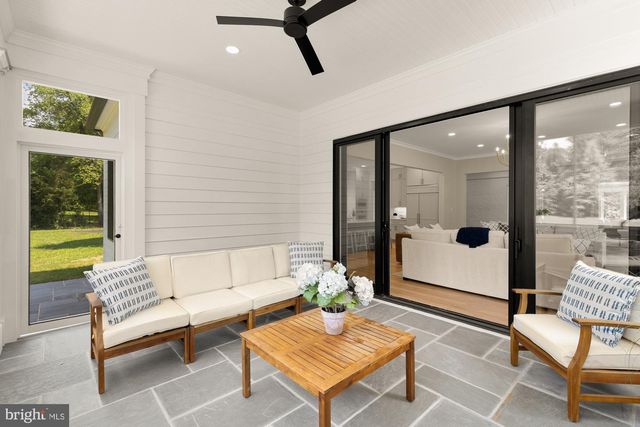 10700 ALLOWAY DR, Potomac, MD 20854