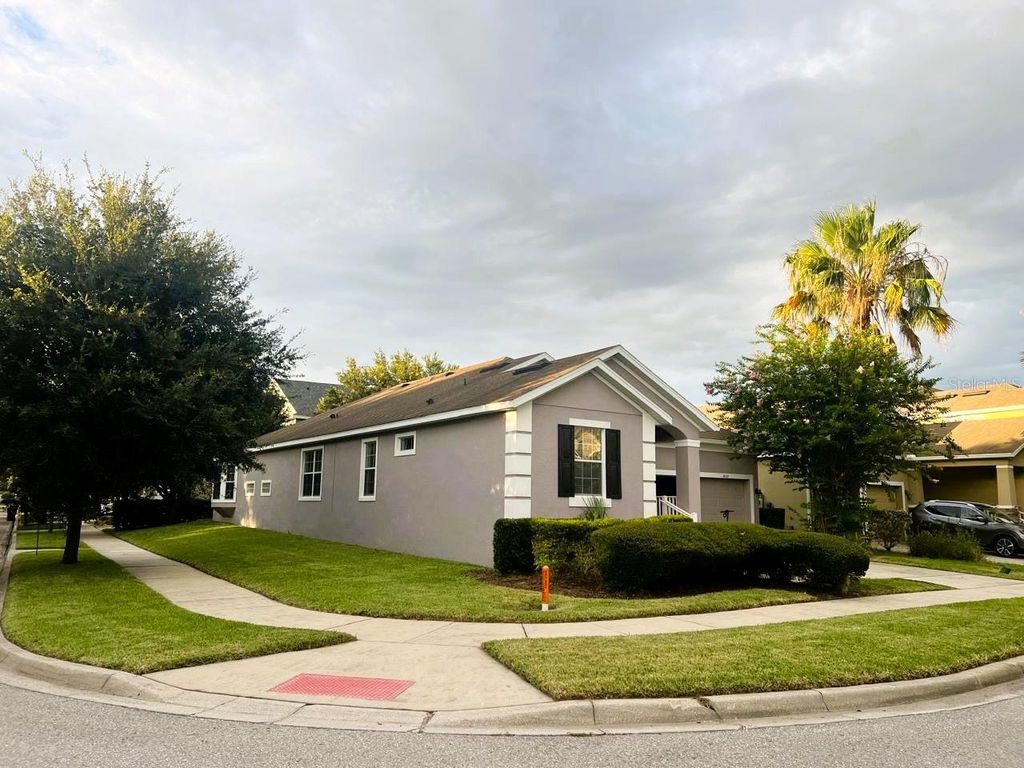 8107 NORTHLAKE PARKWAY, Orlando, FL 32827