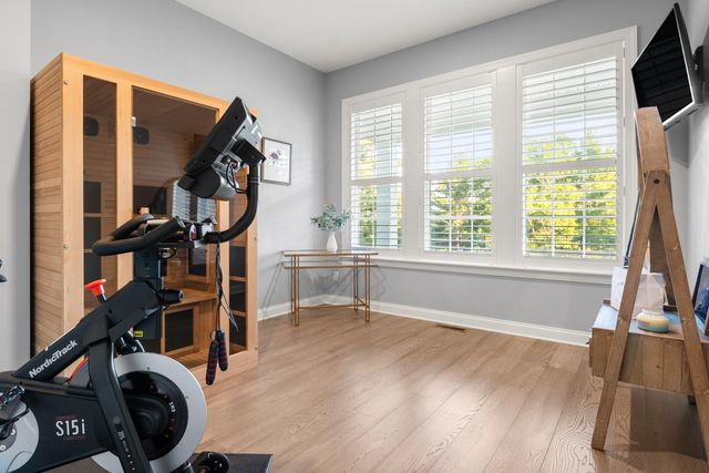 48 Briarwood, Plymouth, MA 02360