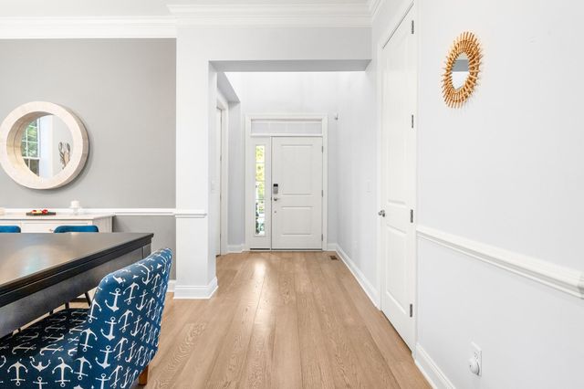 48 Briarwood, Plymouth, MA 02360