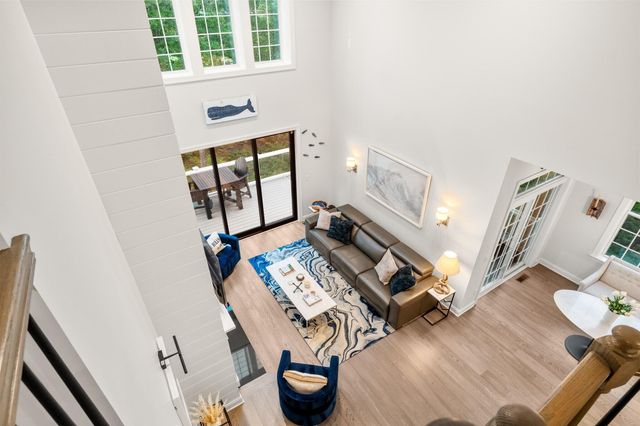 48 Briarwood, Plymouth, MA 02360