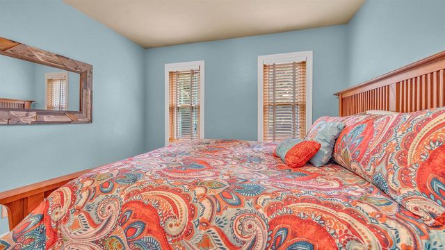 715 HAWTHORN DRIVE, West Bend, WI 53095