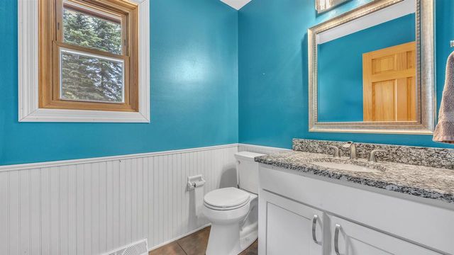 715 HAWTHORN DRIVE, West Bend, WI 53095