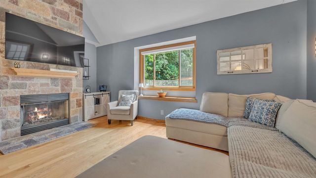 715 HAWTHORN DRIVE, West Bend, WI 53095