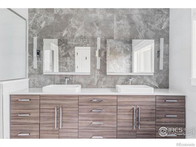 1095 Redwood Avenue, Boulder, CO 80304