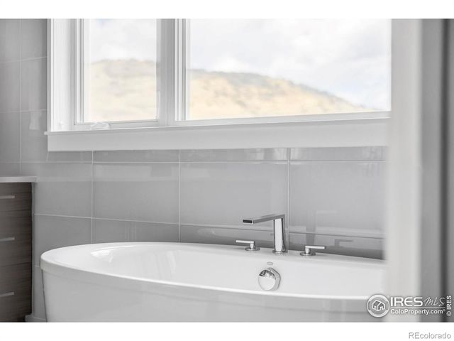 1095 Redwood Avenue, Boulder, CO 80304