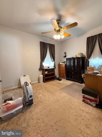 808 OLD ORCHARD LN, Bristol, PA 19007