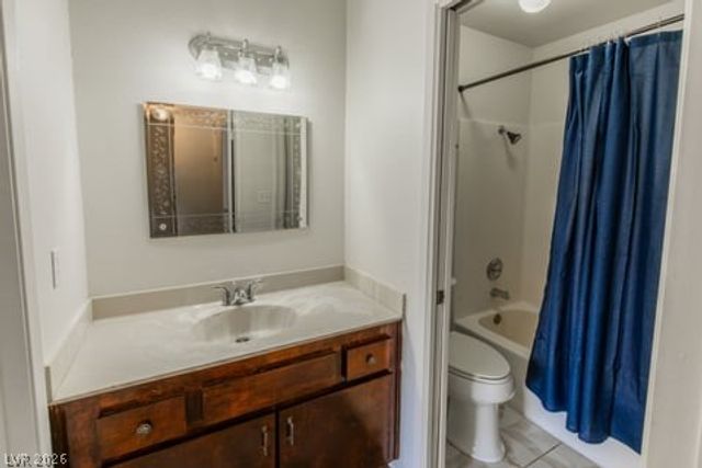 5267 Lisagayle Court 136, Las Vegas, NV 89103