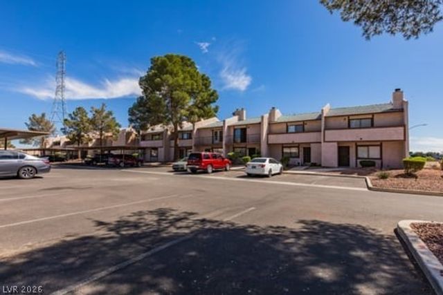 5267 Lisagayle Court 136, Las Vegas, NV 89103