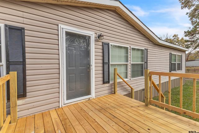 195 Filly Rd, Gilmer, TX 75645