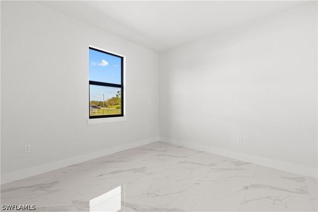 3432 4th AVE SE, Naples, FL 34117