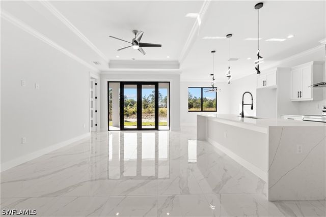 3432 4th AVE SE, Naples, FL 34117