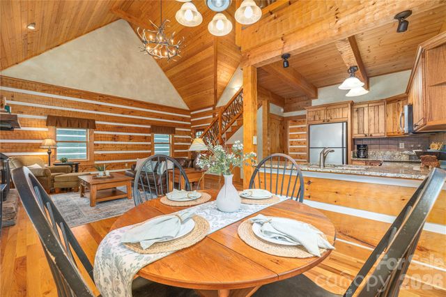 93 Rachels Circle, Maggie Valley, NC 28751