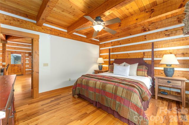 93 Rachels Circle, Maggie Valley, NC 28751