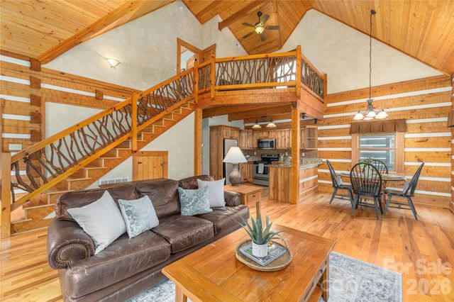 93 Rachels Circle, Maggie Valley, NC 28751