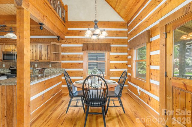 93 Rachels Circle, Maggie Valley, NC 28751