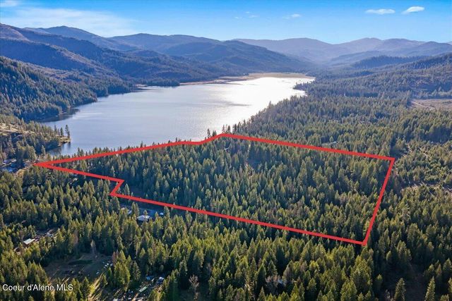 8072 W Radmer RD, Rathdrum, ID 83858