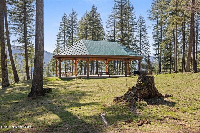 8072 W Radmer RD, Rathdrum, ID 83858