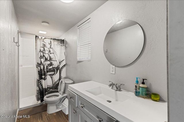 8072 W Radmer RD, Rathdrum, ID 83858