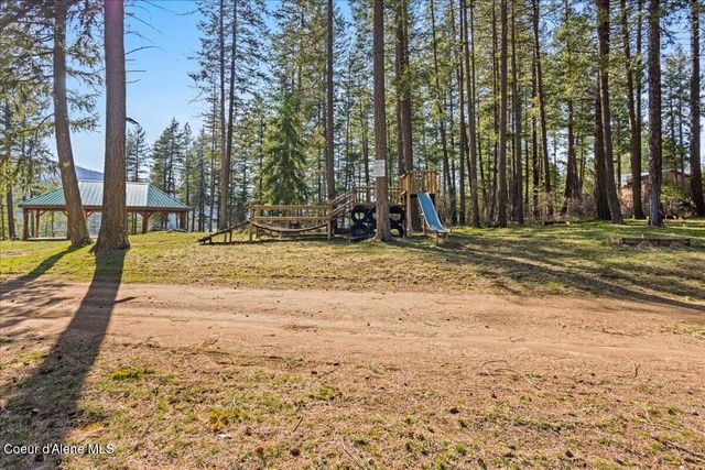 8072 W Radmer RD, Rathdrum, ID 83858