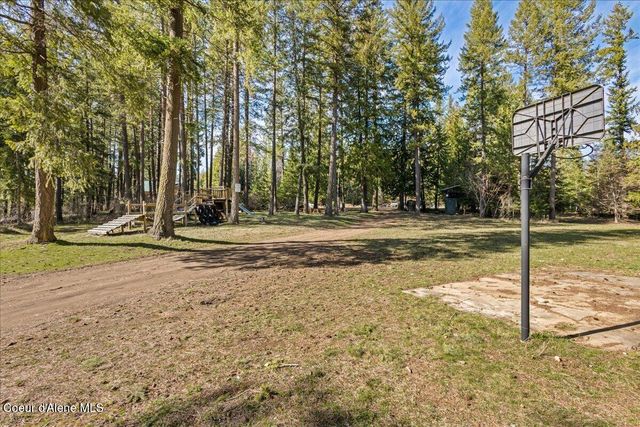 8072 W Radmer RD, Rathdrum, ID 83858