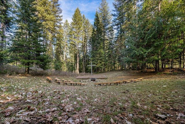 8072 W Radmer RD, Rathdrum, ID 83858