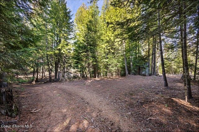 8072 W Radmer RD, Rathdrum, ID 83858