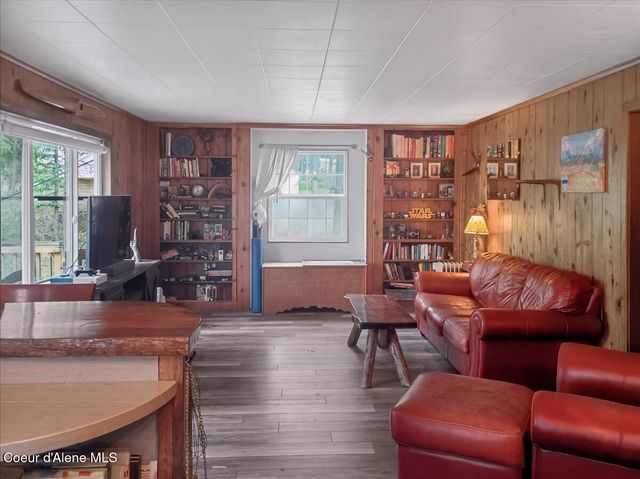 8072 W Radmer RD, Rathdrum, ID 83858