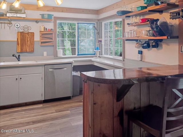 8072 W Radmer RD, Rathdrum, ID 83858