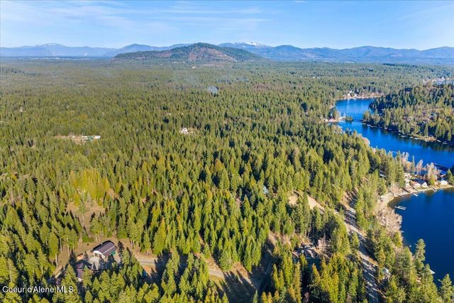 8072 W Radmer RD, Rathdrum, ID 83858