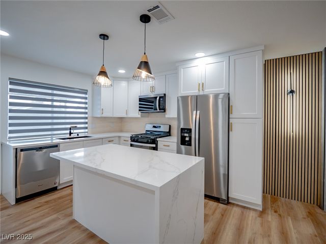 4356 Cloverhill Court, Las Vegas, NV 89147