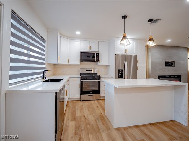 4356 Cloverhill Court, Las Vegas, NV 89147