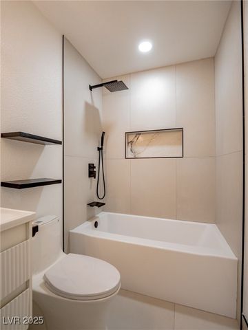 4356 Cloverhill Court, Las Vegas, NV 89147