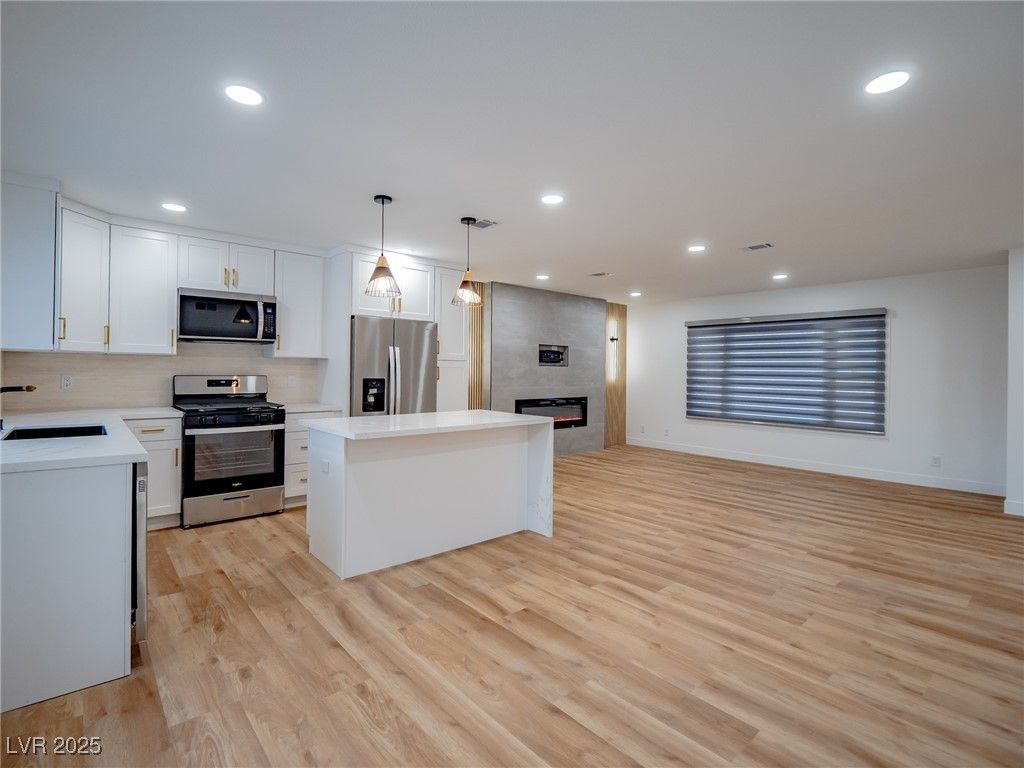 4356 Cloverhill Court, Las Vegas, NV 89147