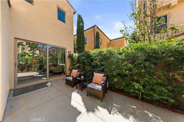 171 Elkhorn, Irvine, CA 92618