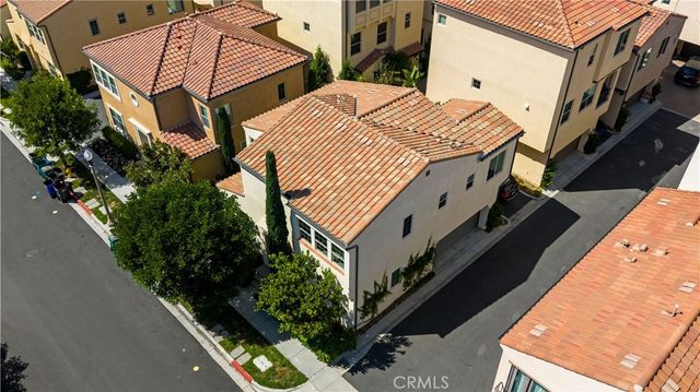 171 Elkhorn, Irvine, CA 92618