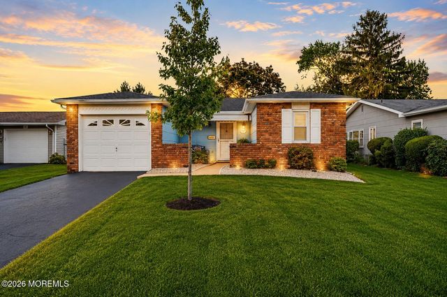 51 Central Boulevard, Brick, NJ 08724
