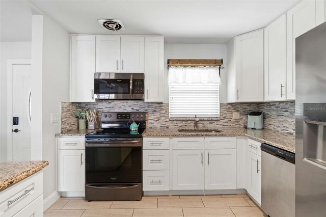 6004 TAMPA SHORES BOULEVARD, Tampa, FL 33615